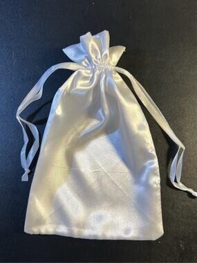 BeiLeiNiceHK White Drawstring Gift Bags Wedding Favor Party Pouches New